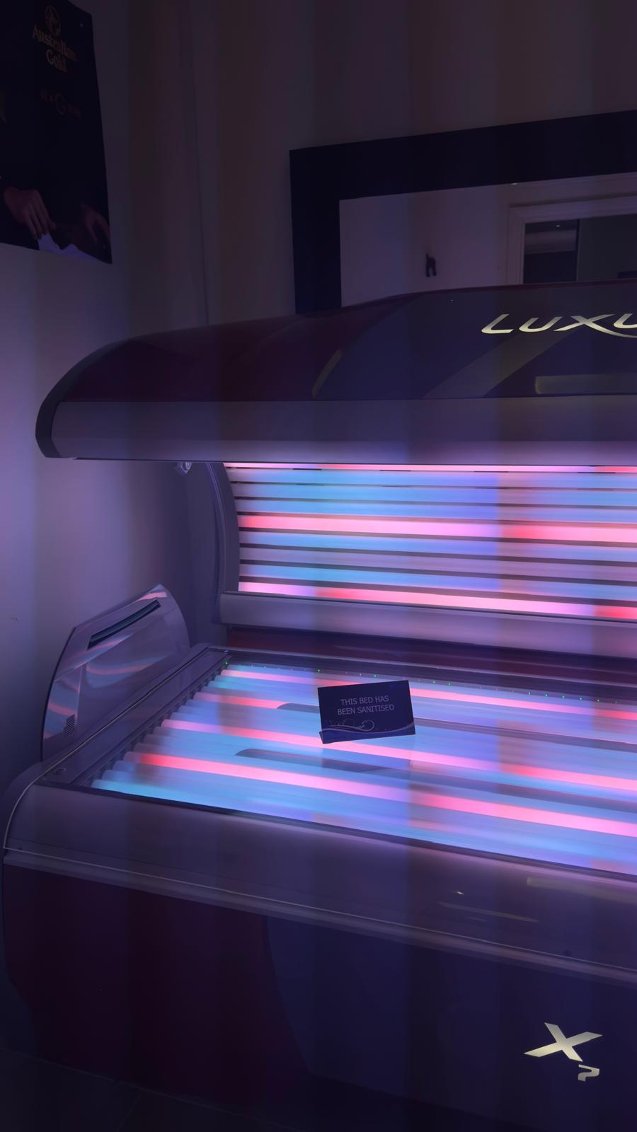 Lie-down sunbed