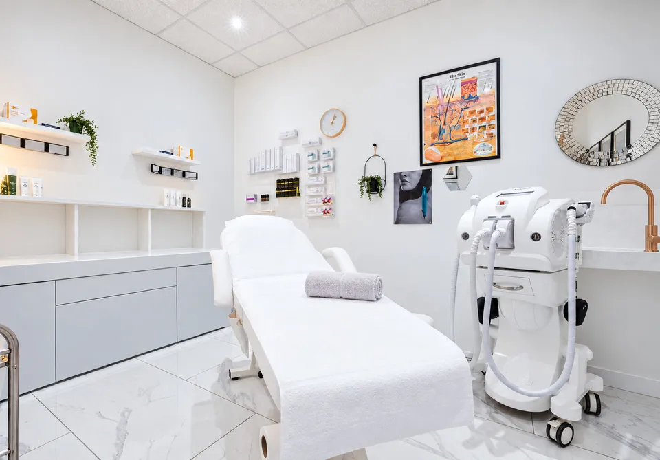 The Gorgeous clinic treatment room
